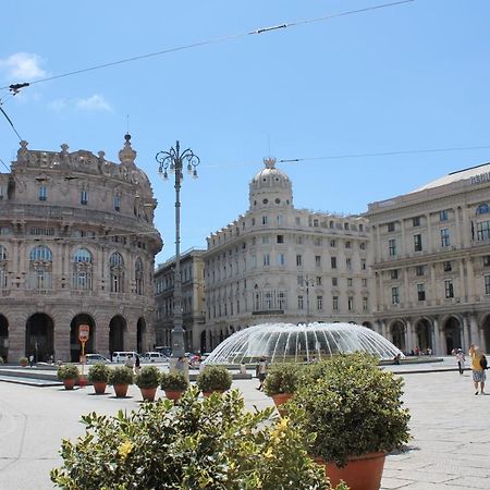 La Terrazza Del Porto Antico By Holiday World Genoa Bagian luar foto