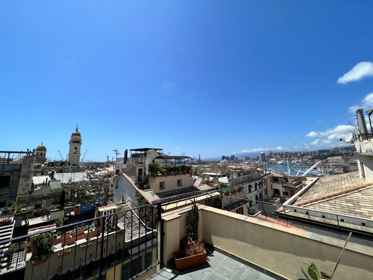 La Terrazza Del Porto Antico By Holiday World Apartment Genoa Bagian luar foto