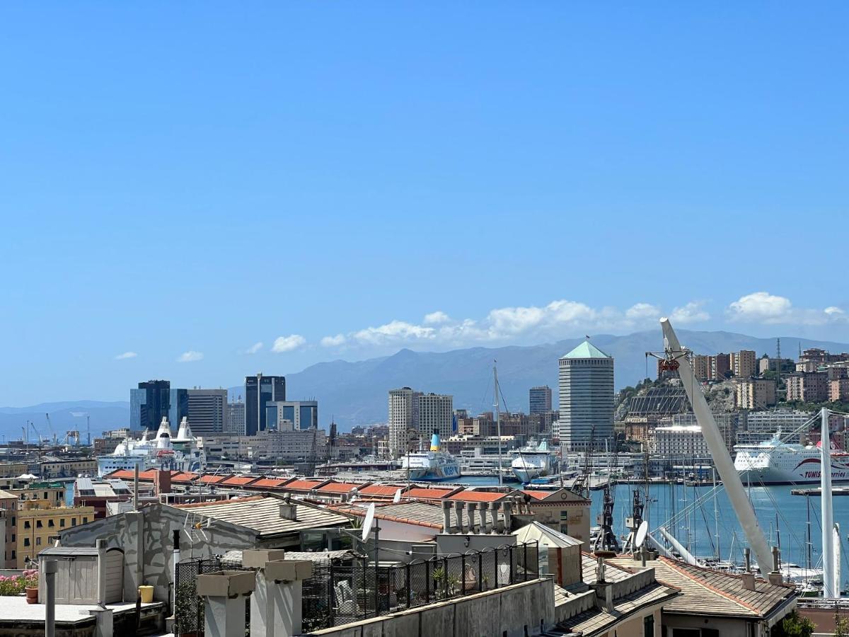 La Terrazza Del Porto Antico By Holiday World Apartment Genoa Bagian luar foto